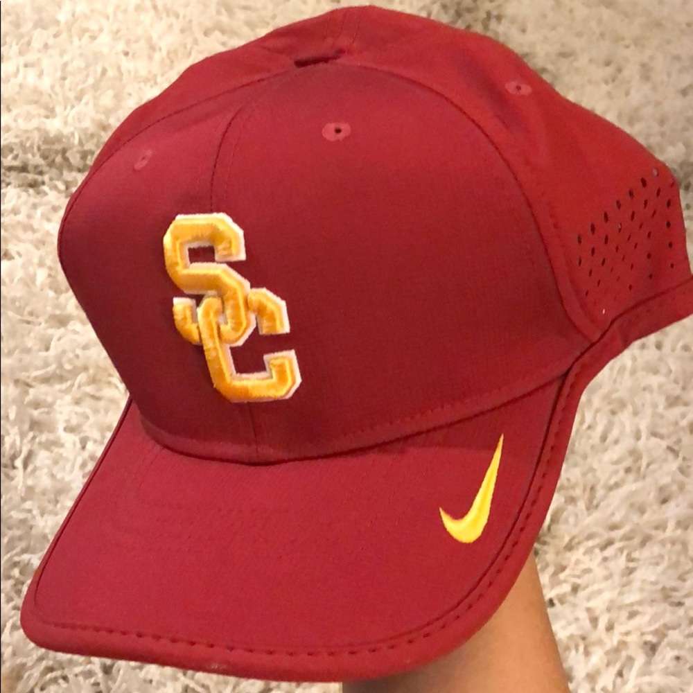 Nike USC dri-fit Hat. Never worn